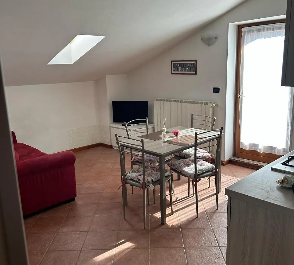 Eden Apartment Di Manenti Andrea Oltre il Colle